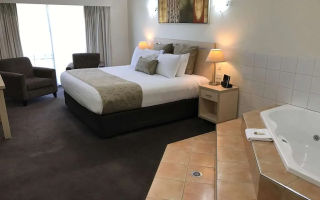 Best Western Heritage Motor Inn – Guest Rooms – Corowa