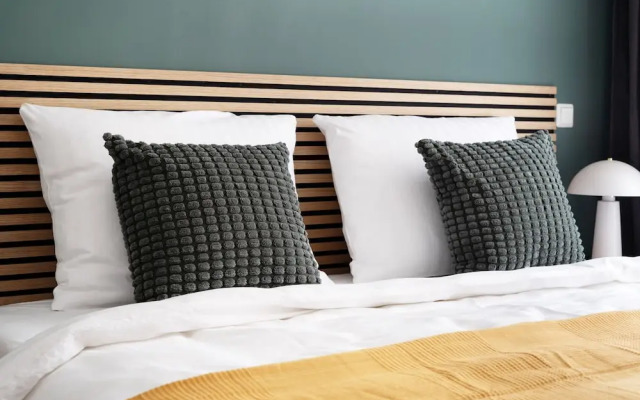 Zentrale Apartments I home2share