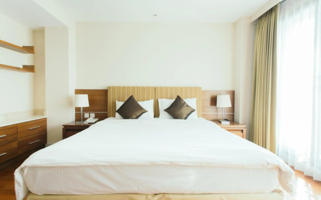 Thomson Residence Hotel