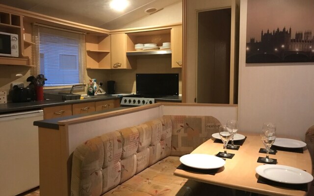 Holiday Home Savannah in Coghurst Holiday Park