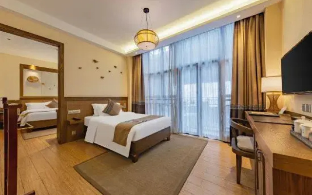 Nverzhai Holiday Hotel