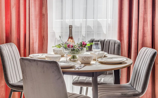 ARI - AFI Mall Luxurious Apartments