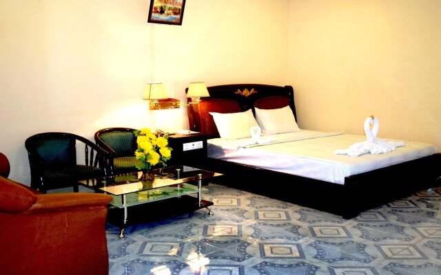 Reaksmey Battambang Hotel