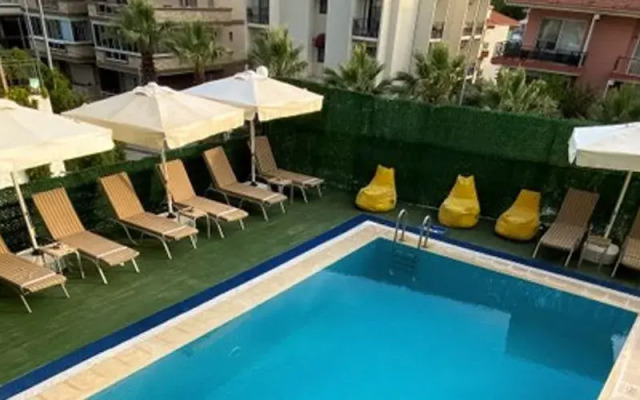 Life Pacific Hotel Çeşme