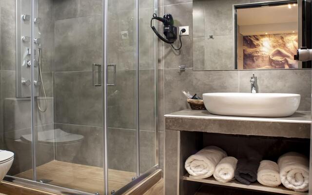 Pallada Athens Boutique Rooms & Apartments