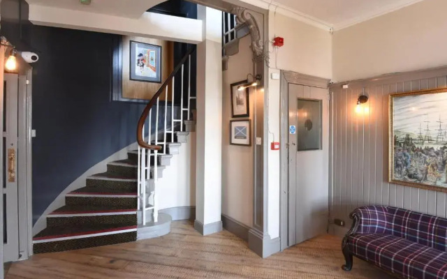 Ardencaple Hotel by Greene King Inns