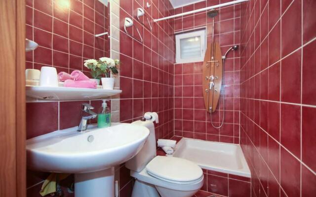Apartments Ambiente mit Pool