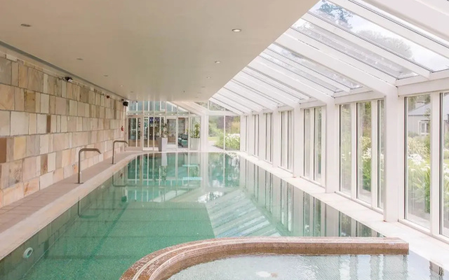 Lough Eske Castle