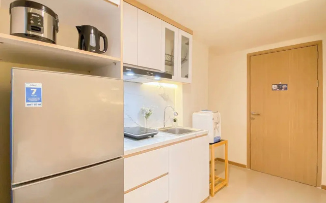 Simply Look Studio At Meikarta By Apartment Travelio