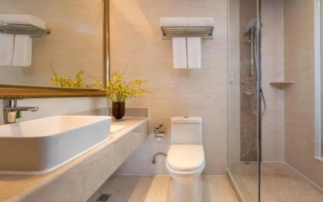 Vienna Hotel (Shenzhen Tianbao Road) 