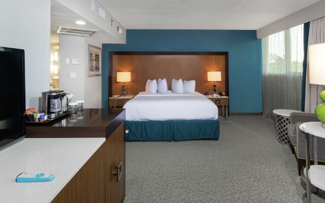 DoubleTree by Hilton Hotel Jacksonville Airport