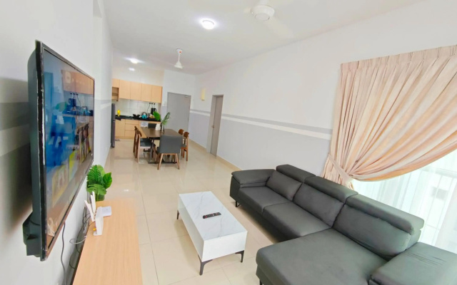 Exclusive 3 Bedroom @Sungai Besi, Kuala Lumpur
