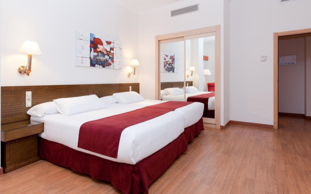 Senator Cádiz Spa Hotel