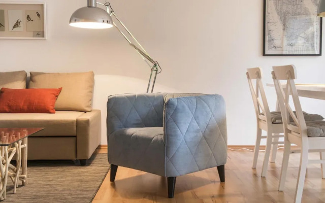 Sweet City with Balcony