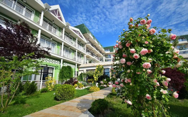 Therma ECO Village
