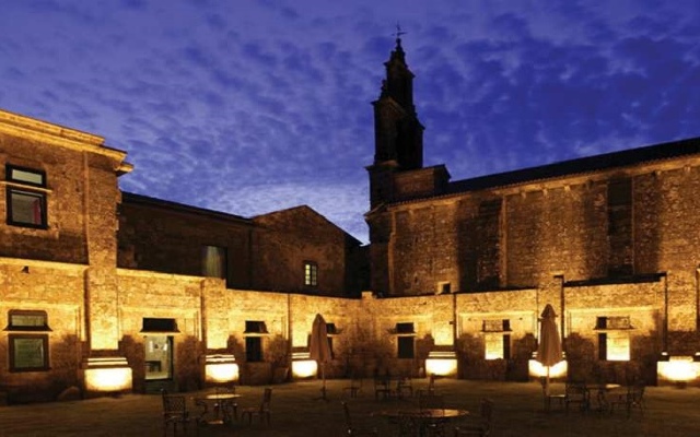 Hotel Monasterio de Aciveiro