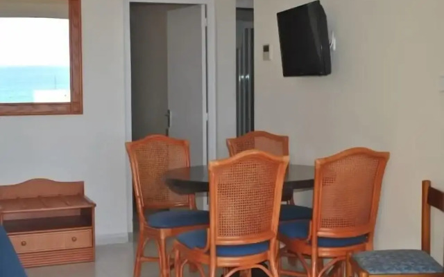 Apartamentos Delfin-Aromar-4