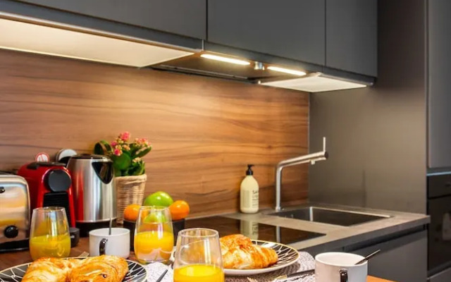 Magnificent 1br/4p Apartment - Montorgueil 6