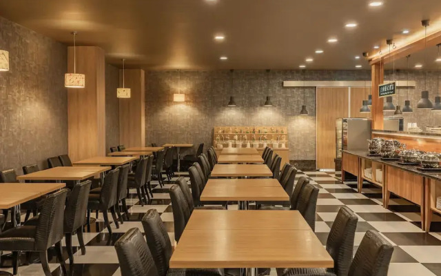 Cambridge Suites - Chikan Towers Hall