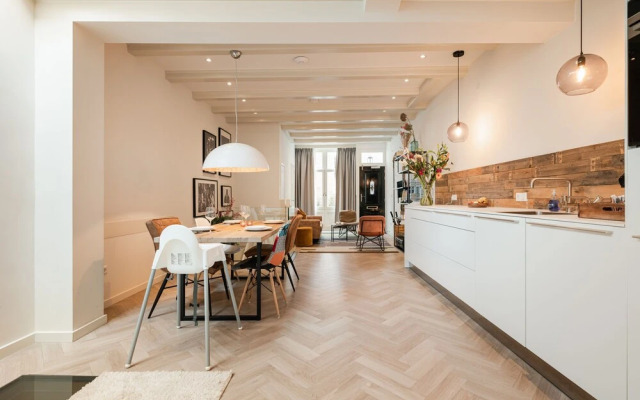 Leidse Square Luxury Apartment