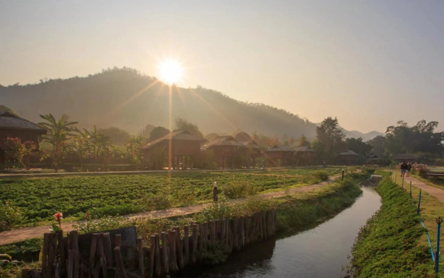 Lhongkhao Samoeng By Chi Villa
