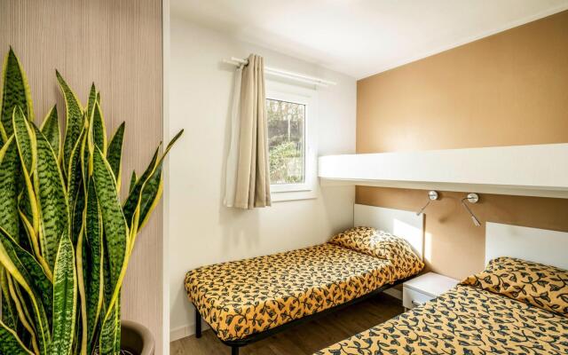 Apartment in Manerba with barbecue