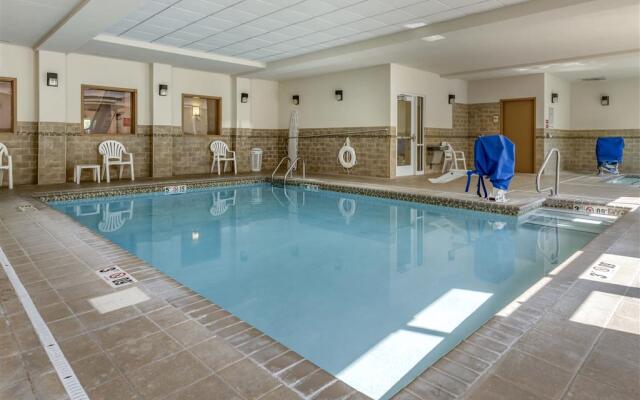 Comfort Suites Dover