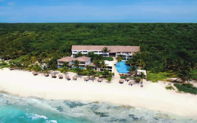 The Beachfront by The Fives Hotels - A la Carte All Inclusive Adults Only