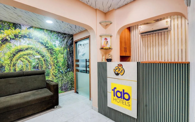 FabHotel Omkar & Lodging - phoenix market city