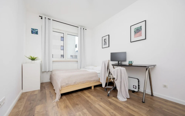 Karlińskiego Apartment Warsaw by Renters