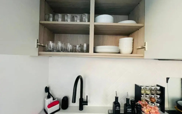 Waterfront York Blvd