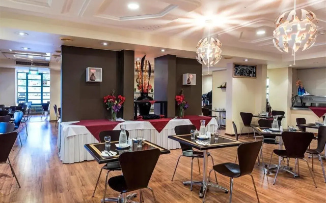 Quality Hotel Ambassador Perth