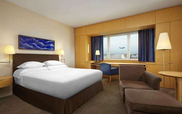 Sheraton Paris Charles de Gaulle Airport Hotel