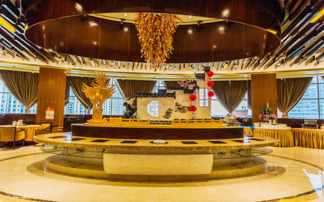 Cenbest Jinling Grand Hotel