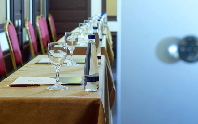 Stevalia Hotel And Spa