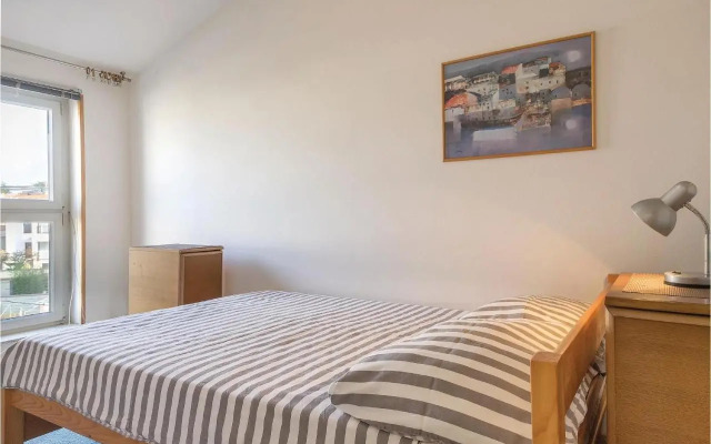 Apartment Brace Ilic III