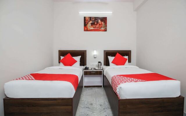 OYO 35787 Hotel Lotus