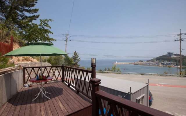 Samcheok Sicily Pension