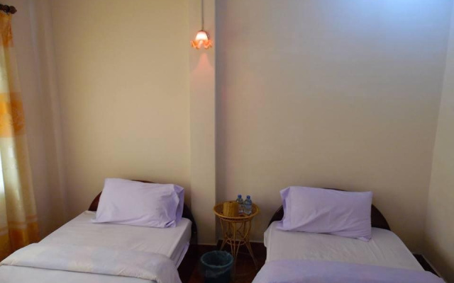 Sechaleunkham Guest House