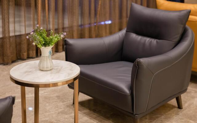 Lavande Hotel·Gangzhou Railway Station