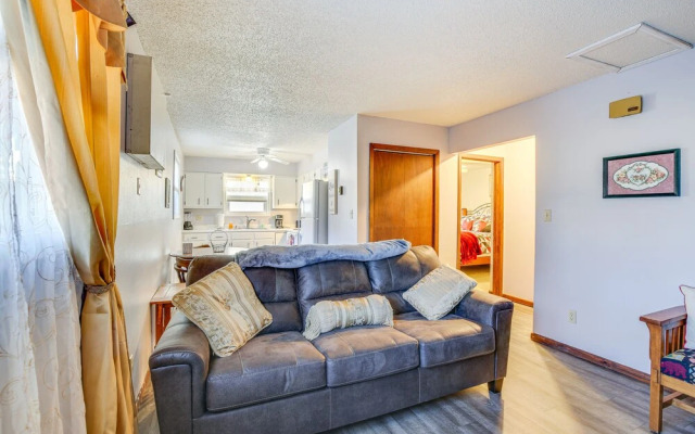 Downtown Pierre Apartment ~ 1/2 Mi to River!