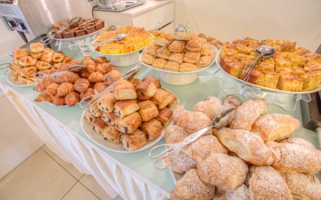 Ferretti Beach Hotel