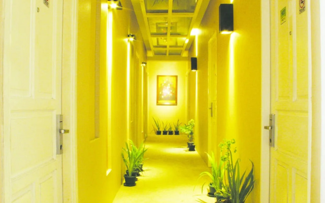 Magnolia Hotel