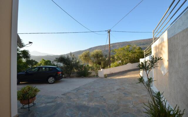 Villa Platanaki