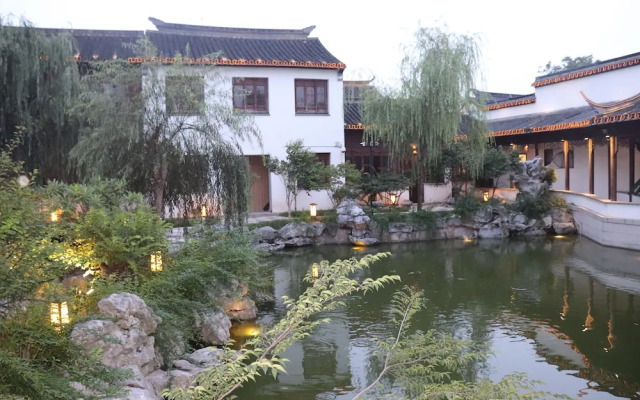 Changshu Chujian Yue Hotel