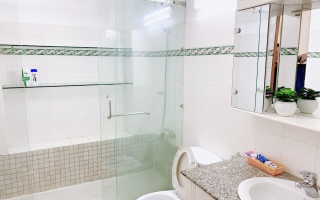 Beautiful Apartment In District 1