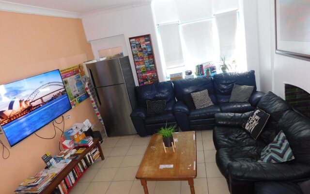 Casa Central Accommodation - Hostel