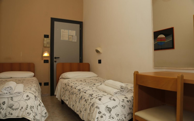 Hotel Villa Dina