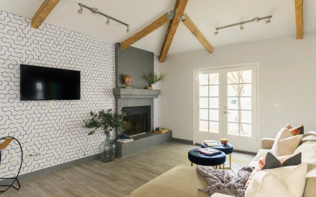 E Mcknight 2 - Onyx in Scottsdale