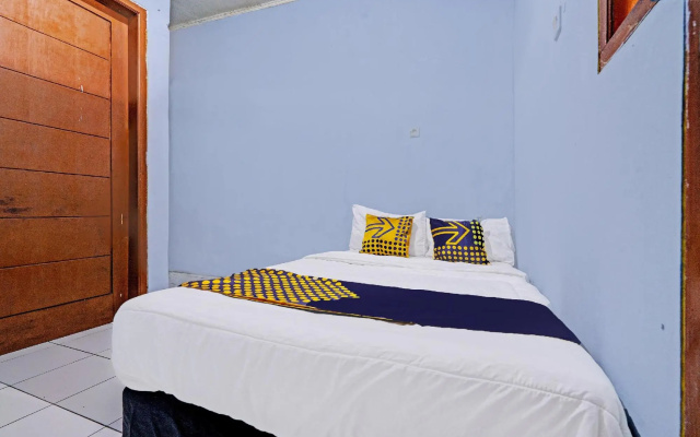 Spot on 91941 Pondok Gumilang – Guest Rooms – Ngamprah